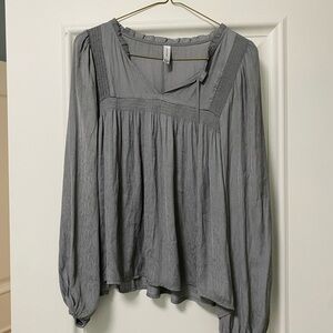 ❗️MASSIVE SALE❗️ Gentle Fawn Gray Smocked Blouse